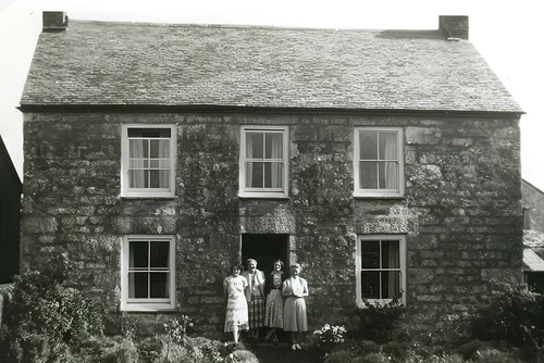 MyEdit AI 老照片修復線上工具